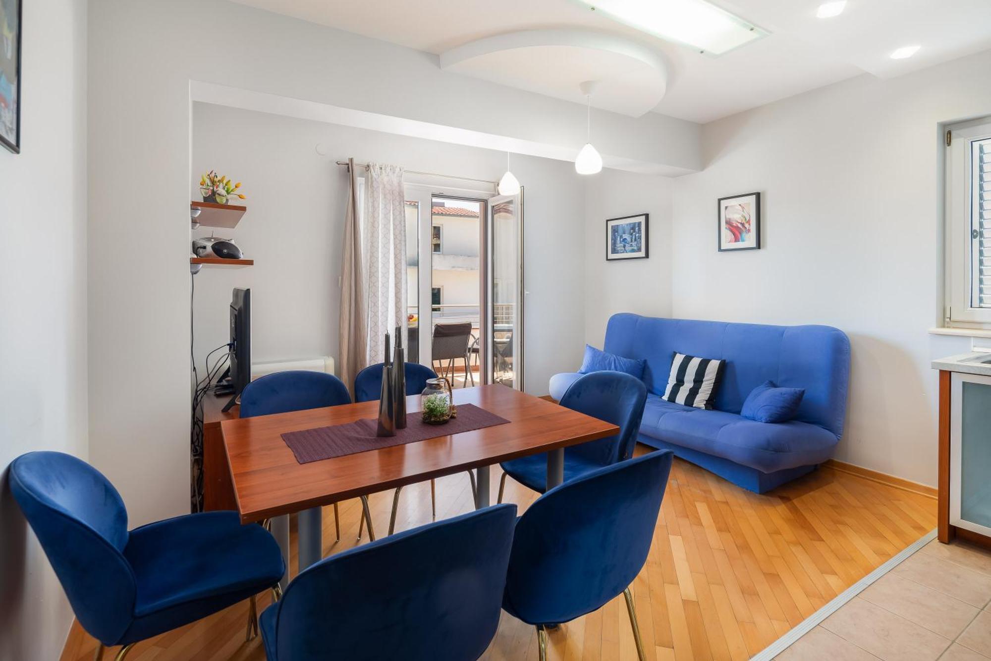 Brkic Apartments With Private Parking Макарська Номер фото