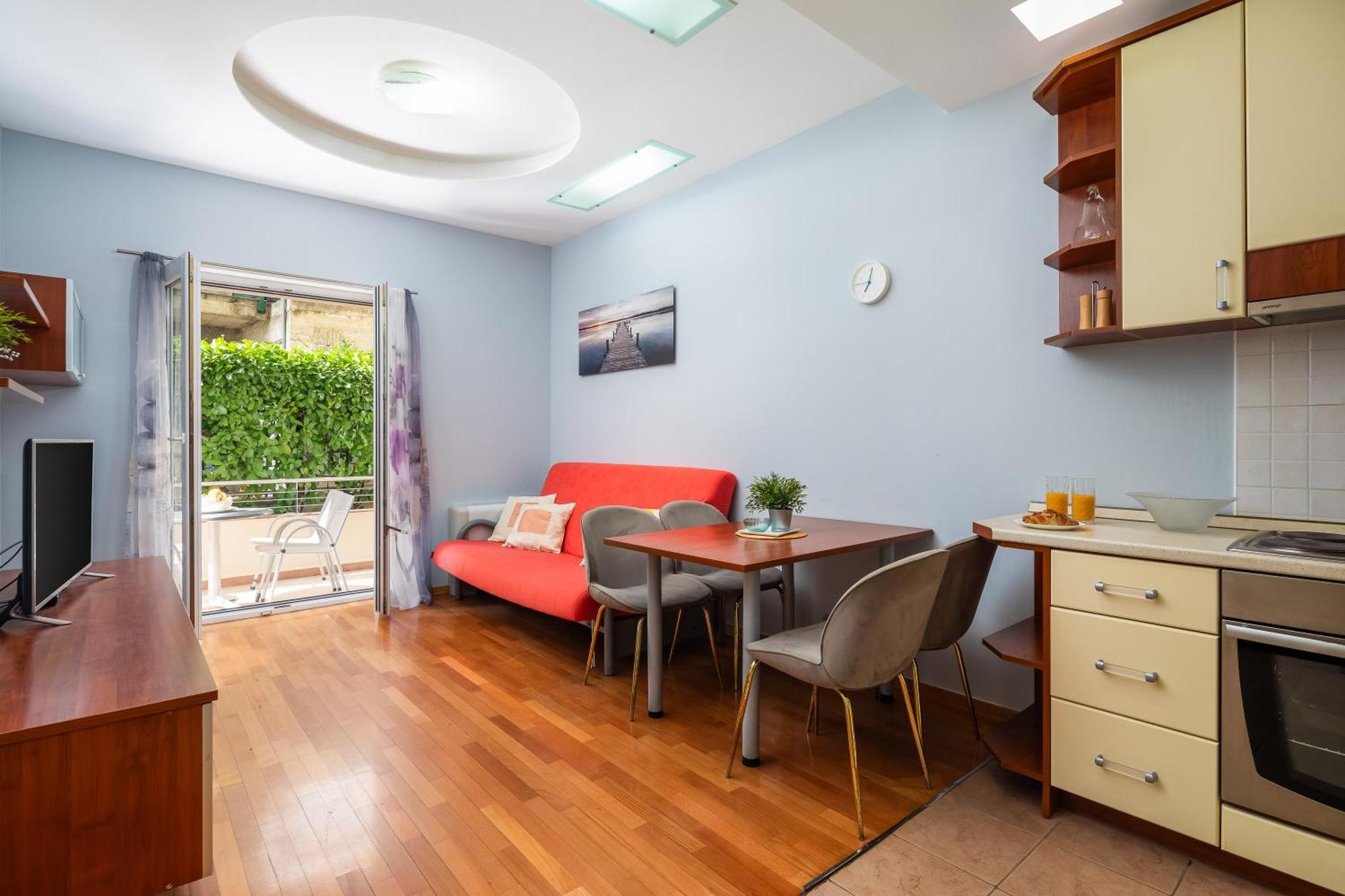 Brkic Apartments With Private Parking Макарська Номер фото